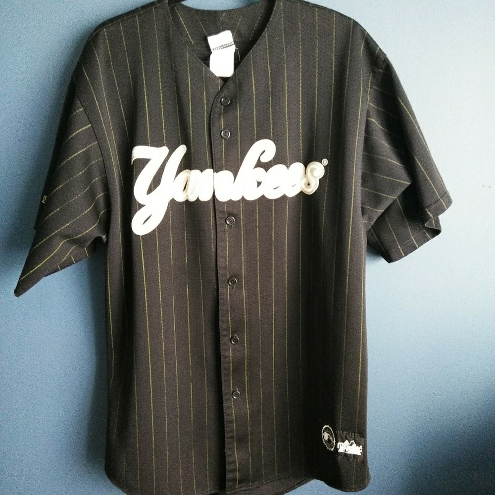 Old school Majestic NY Yankees baseball jersey